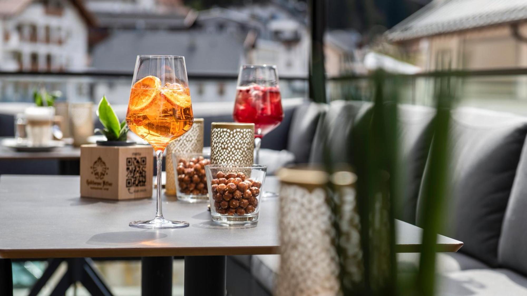 Hotel Goldener Adler - Im Sommer Silvretta Card Premium Inkludiert Ischgl Exterior foto