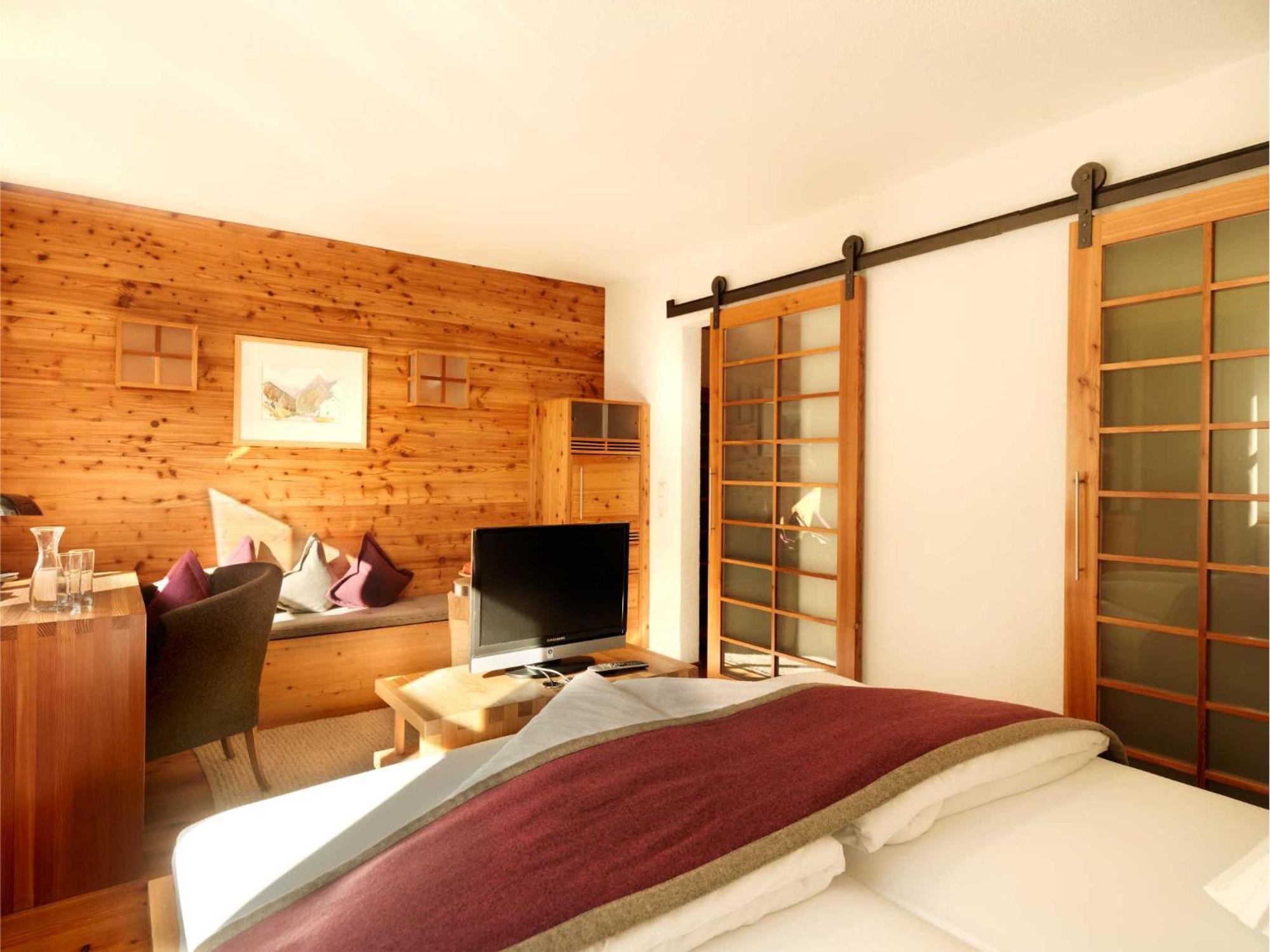 Hotel Goldener Adler - Im Sommer Silvretta Card Premium Inkludiert Ischgl Exterior foto